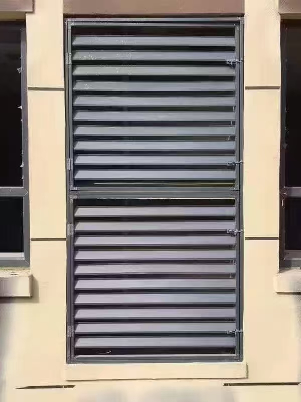 南通市铝围挡铝格栅百叶窗 - 厂家